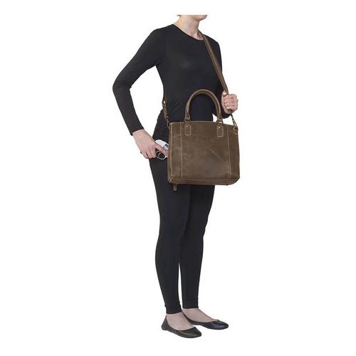 Gun Tote'n Mamas Concealed Carry Distressed Leather Tote Purse - Primary Image