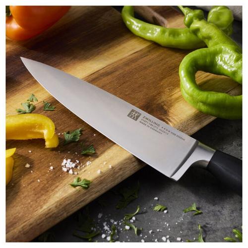 Zwilling Four Star 7-inch Chef's Knife Kitchen Knife - Primary Image