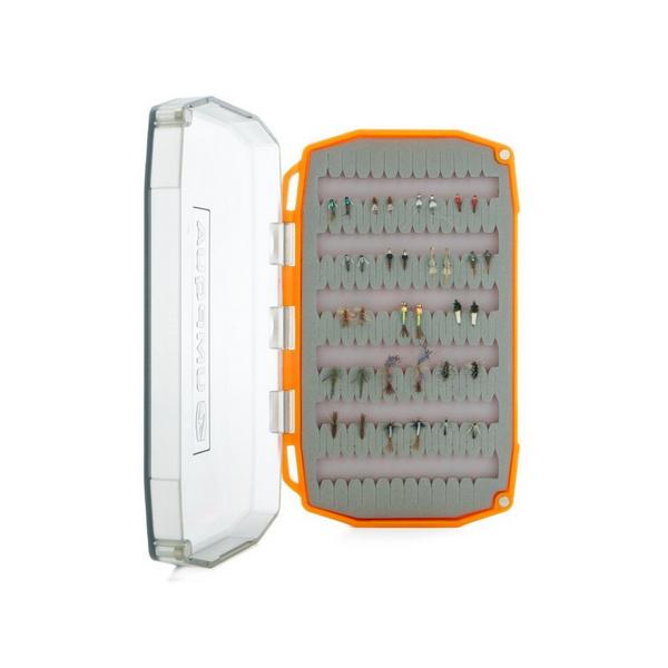 UMPQUA FEATHER MERCHANTS Umpqua Tailwater Essential Fly Assortment