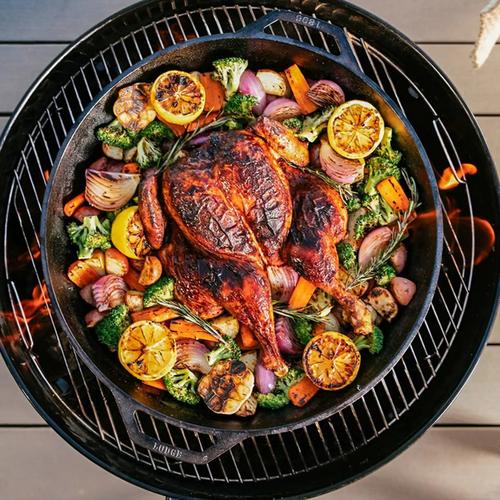 Lodge 17 Inch Seasoned Cast Iron Dual Handle Pan - Primary Image