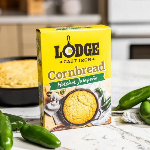 Lodge Manufacturing Co Lodge Hot Shot Jalapeno Skillet Cornbread Mix - Primary Image
