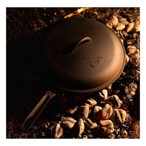 GSI Outdoors Guidecast 10" Cast Iron Cookset - Primary Image