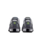 Men's Nike Shox NZ Sneakers - Thumbnail 3 of 5