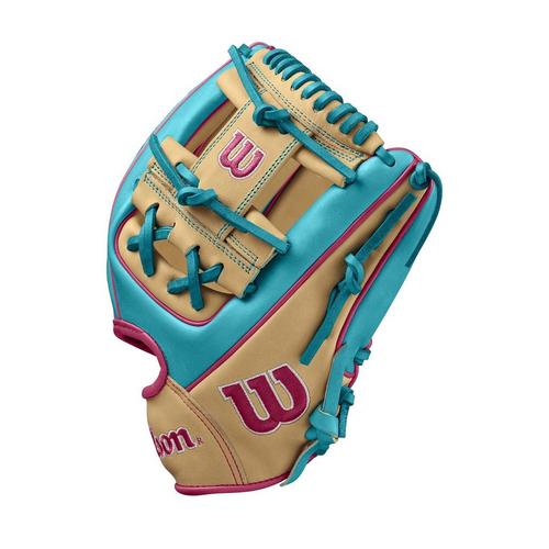 2025 Wilson Spring A2000 1786 115" Infield Baseball Glove - Primary Image