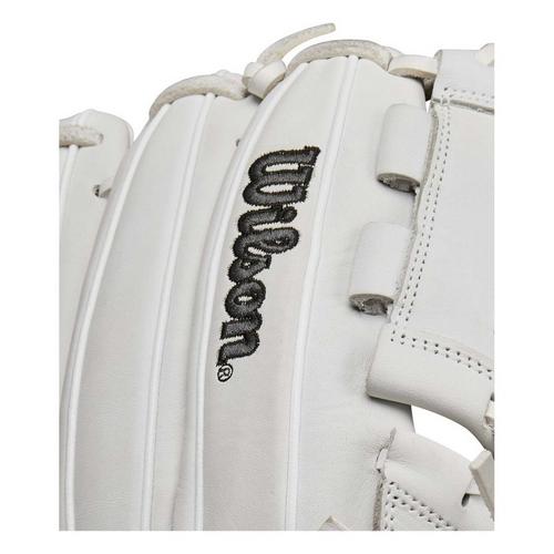 2025 Wilson A1000 P12 12" Pitchers Fastpitch Softball Glove - Primary Image