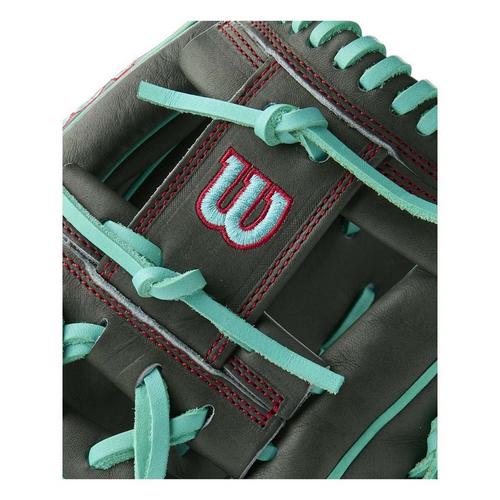 2025 Wilson Summer A2000 1975 11.75" Infield Baseball Glove - Primary Image