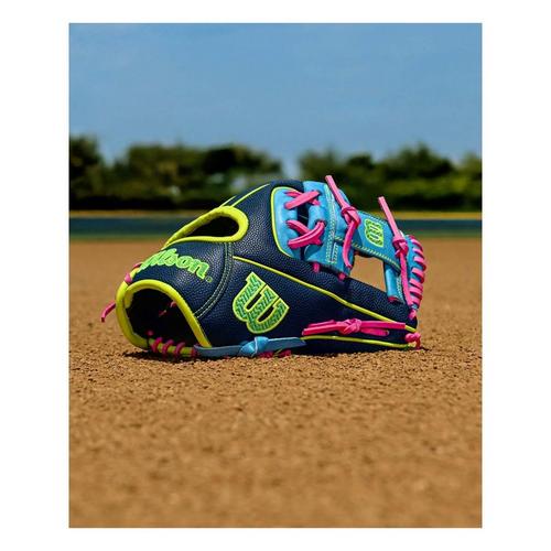 Wilson Winter 2025 A2000 1786SS 11.5 Infield Baseball Glove - Primary Image