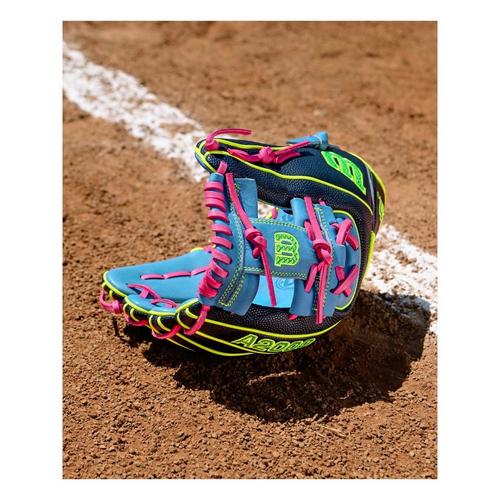 Wilson Winter 2025 A2000 1786SS 11.5 Infield Baseball Glove - Primary Image