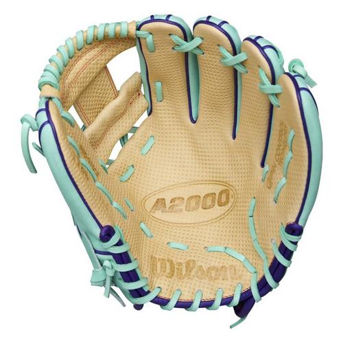 Wilson Winter 2025 A2000 SC1786 11.5 Infield Baseball Glove - Primary Image