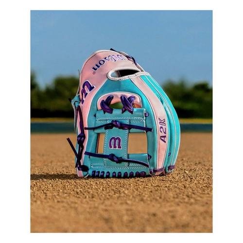 Wilson Winter 2025 A2K 1786 11.5 Infield Baseball Glove - Primary Image