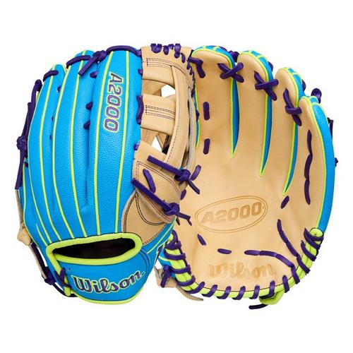 Wilson Winter 2025 A2000 1750SS 12.5 Outfield Baseball Glove - Primary Image