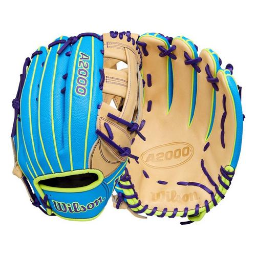 Wilson Winter 2025 A2000 1750SS 12.5 Outfield Baseball Glove - Primary Image