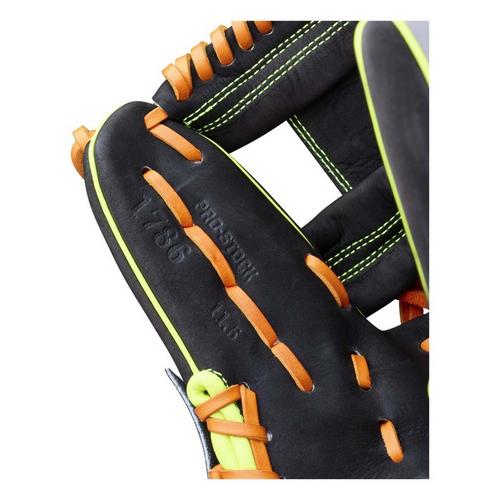 Wilson 2025 Reflective A2000 1786 11.75" Infield Baseball Glove - Primary Image