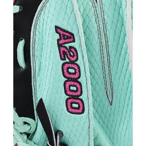 Wilson Spring 2026 A2000 SCM23SS 11.5" Infield Baseball Glove - Primary Image