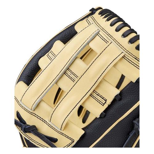 2026 Wilson A2000 Classics Series DW5 12 Infield Baseball Glove - Primary Image