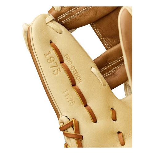 Wilson 2026 A2000 Classics Series 1975 11.75 Infield Baseball Glove - Primary Image