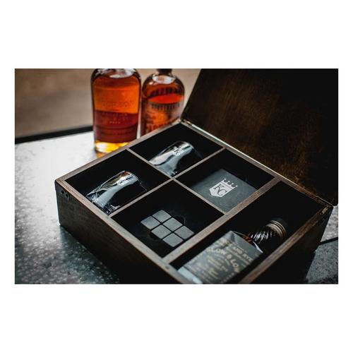 Picnic Time Kansas City Royals Emblem Whiskey Box Gift Set - Primary Image