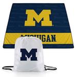 Picnic Time Michigan Wolverines Impresa Picnic Blanket - Thumbnail 1 of 2