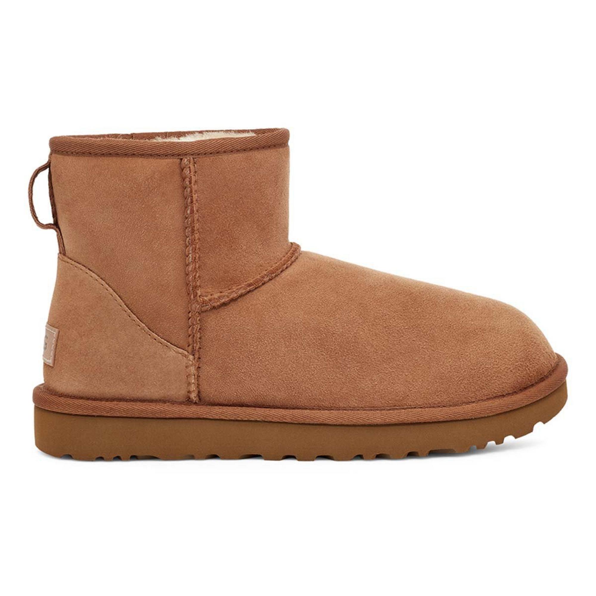 Women's UGG Classic II Mini  Boots
