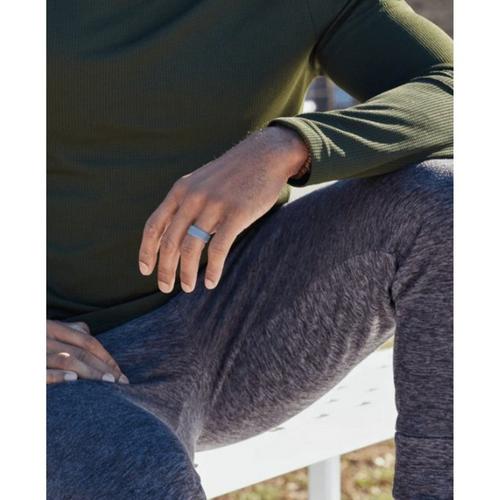 Men's Qalo Men's Men's Polished Step Edge Silicone Ring - Primary Image