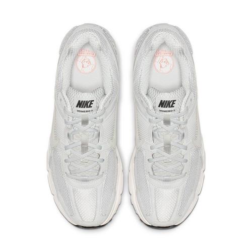 Men's Nike Zoom Vomero 5 Sneakers