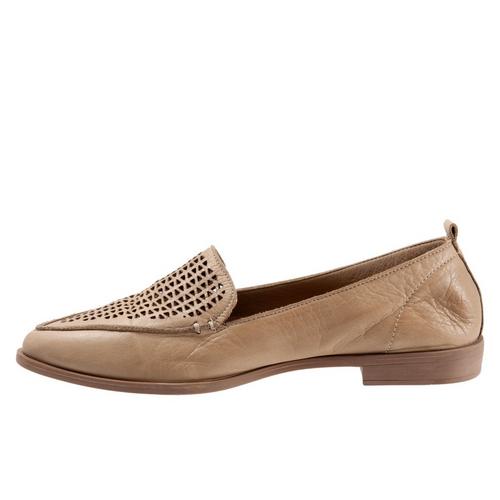 Women's Bueno Blazey Shoes - Primary Image