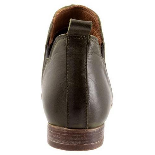 Women's Bueno Vicki Chelsea Boots - Primary Image