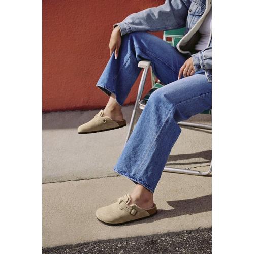 BIRKENSTOCK Boston Shearling Clogs - Primary Image