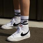 Women's Nike Blazer Mid '77 Sneakers - Thumbnail 9 of 10