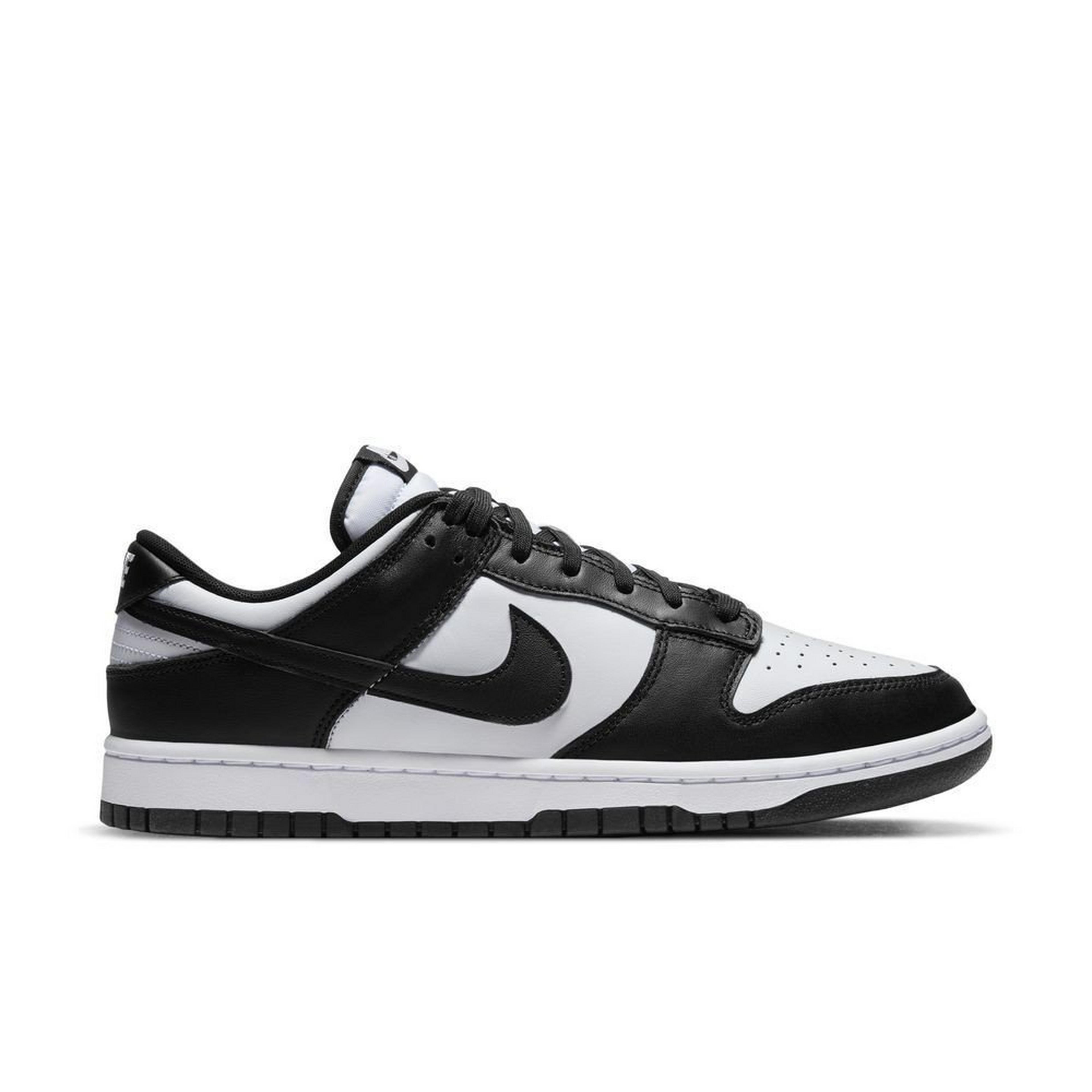 Nike Dunk Low Retro Sneakers