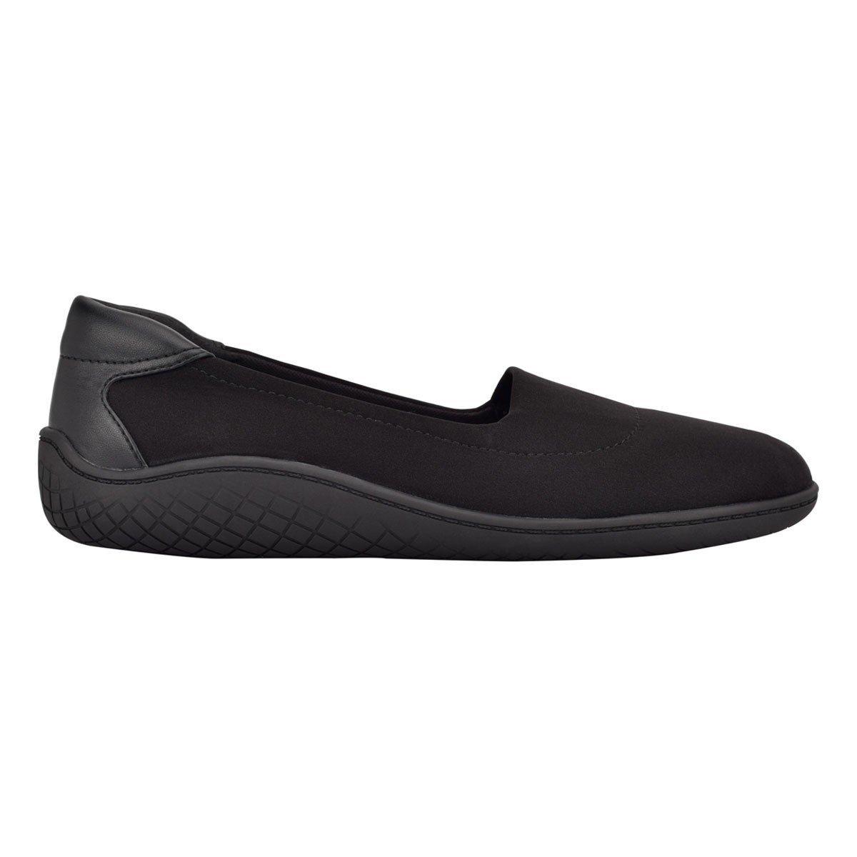 Easy Spirit Gift Womens Round Closed Toe Slip-On Shoe, 7 1/2 Wide, Black
