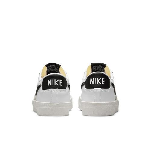 Women's Nike Blazer Low '77 Sneakers - Primary Image