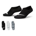 Women's Nike Everyday Plus Lightweight Training Footie 3 Pack No Show Socks - Thumbnail 1 of 4