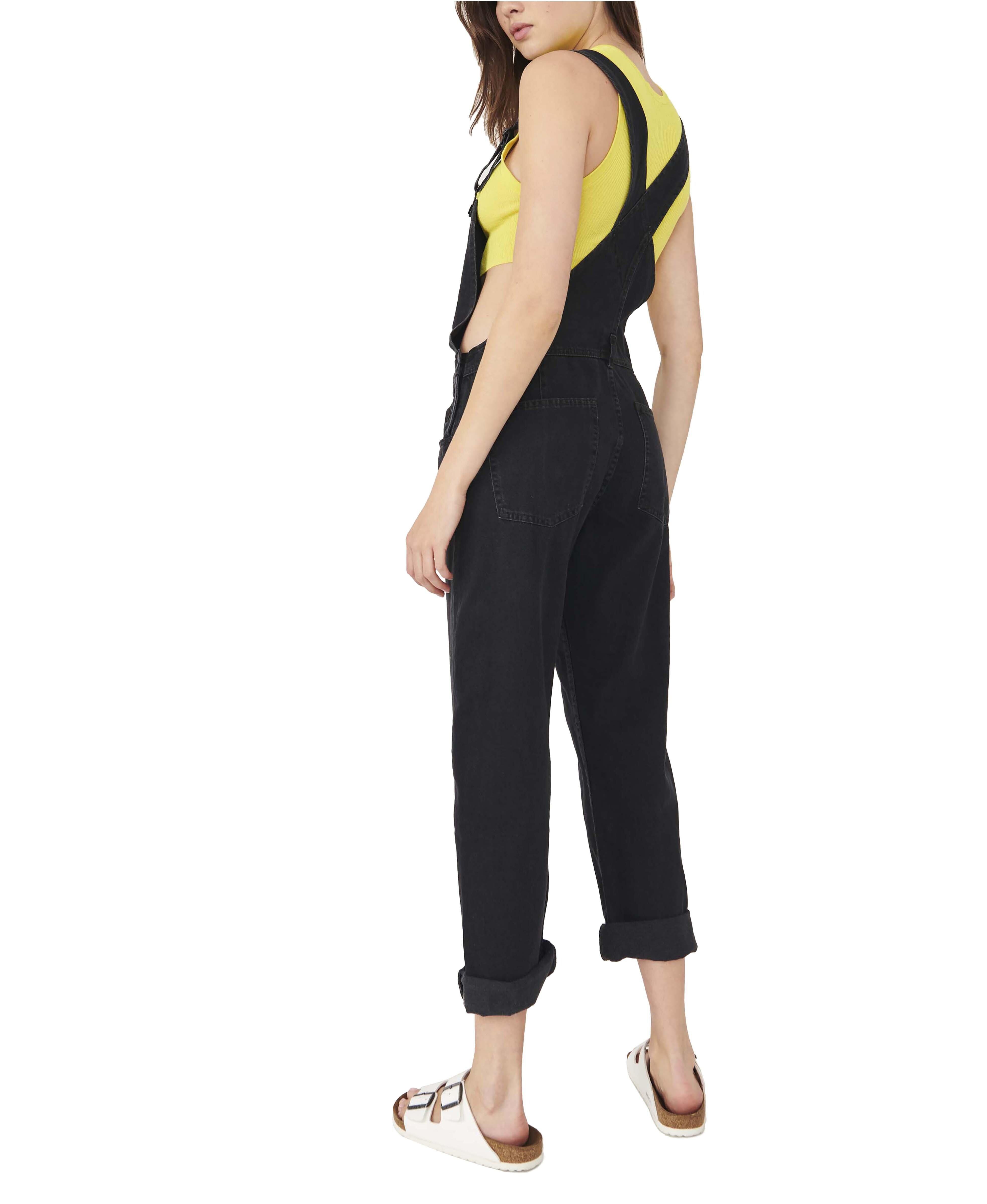 Women display picture 1