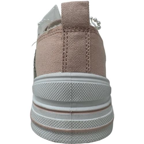 Women's Very G Aman Pearls Sneakers - Primary Image