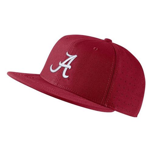 Nike Alabama Crimson Tide True Baseball Fitted Hat - Primary Image