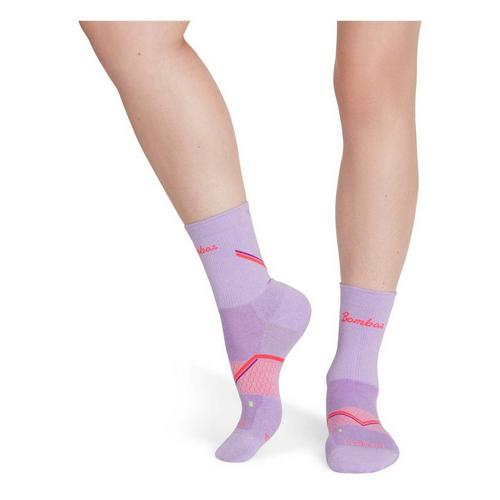 Women's Bombas Solid Diagonal Arch Stripe Mid Calf Running Socks - Primary Image