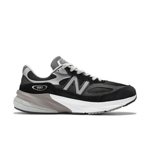 Women's New Balance 990v6 Sneakers - Primary Image