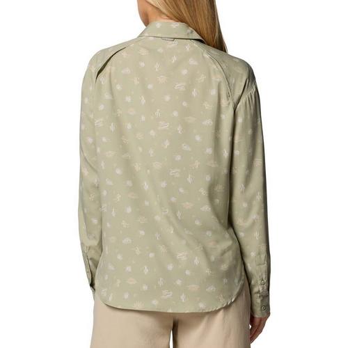 Women's Columbia Plus Size Silver Ridge Utility Long Sleeve Button Up Shirt - Primary Image