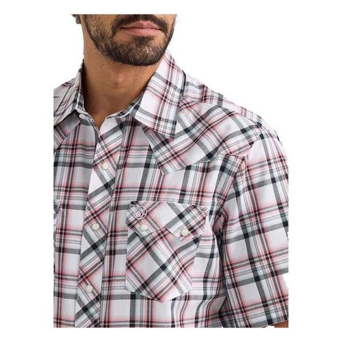 Men's Wrangler Retro® Short Sleeve Sawtooth Pocket Button Up Shirt - Primary Image