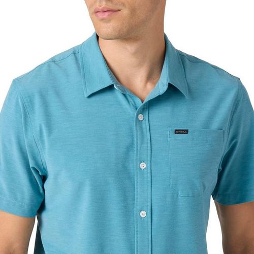 Men's O'Neill Trvlr Traverse Solid Relaxed Fit Button Up Shirt - Primary Image