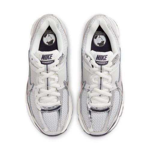 Women's Nike Zoom Vomero 5 Sneakers