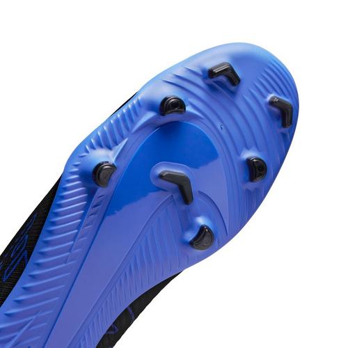 Nike Mercurial Vapor 15 Club Molded Soccer Cleats - Primary Image