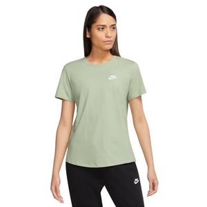 Women's ﻿Nike Sportswear Club Essentials T-Shirt