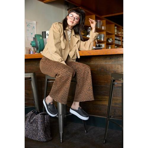 Women's HEYDUDE Austin Lift Classic Leather Shoes - Primary Image