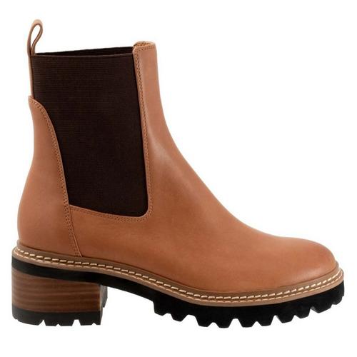 Women's EOS Linear Chelsea Boots - Primary Image