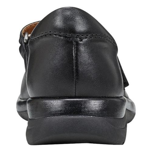 Women's Earth Brand Footwear Tose Flats - Primary Image