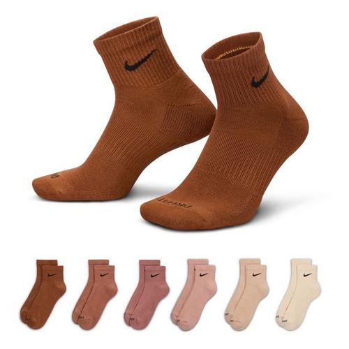 Nike Everyday Plus Medium Cushion 6 Pack Quarter Running Socks - Primary Image