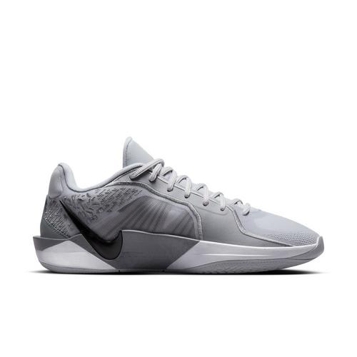 Women's Nike Sabrina 2 Basketball Shoes - Primary Image