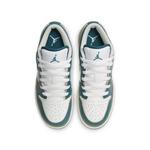 Big Kids' Air Jordan 1 Low SE Sneakers - Thumbnail 2 of 4